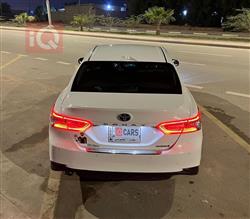 تۆیۆتا کامری